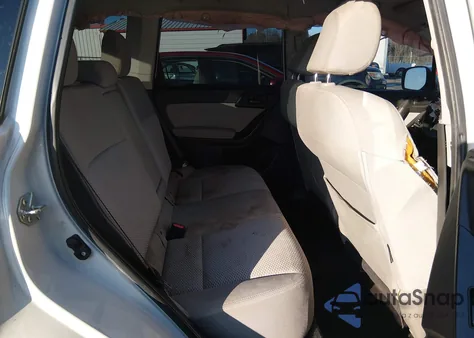 2015 Subaru Forester 2.5I Premium z USA, uszkodzony, nr VIN JF2SJADC3FH403336